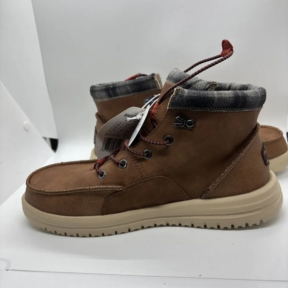 NWT Hey Dude Men's Bradley Classic Tumbled Cognac Brown Size 9 lightweight wool
